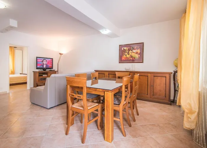 Complex Kampic 波雷奇